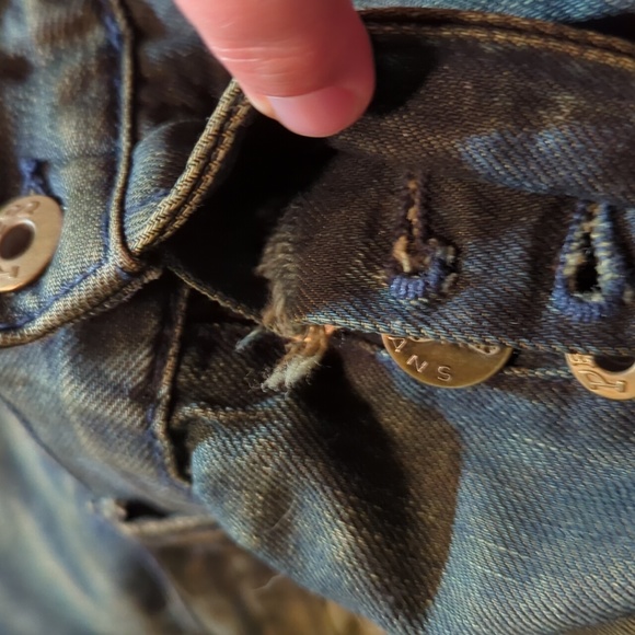 Denim - Picture 3 of 4